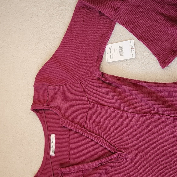 FREE PEOPLE Bell Sleeve Rib T-Shirt Fairytale - Picture 8 of 8